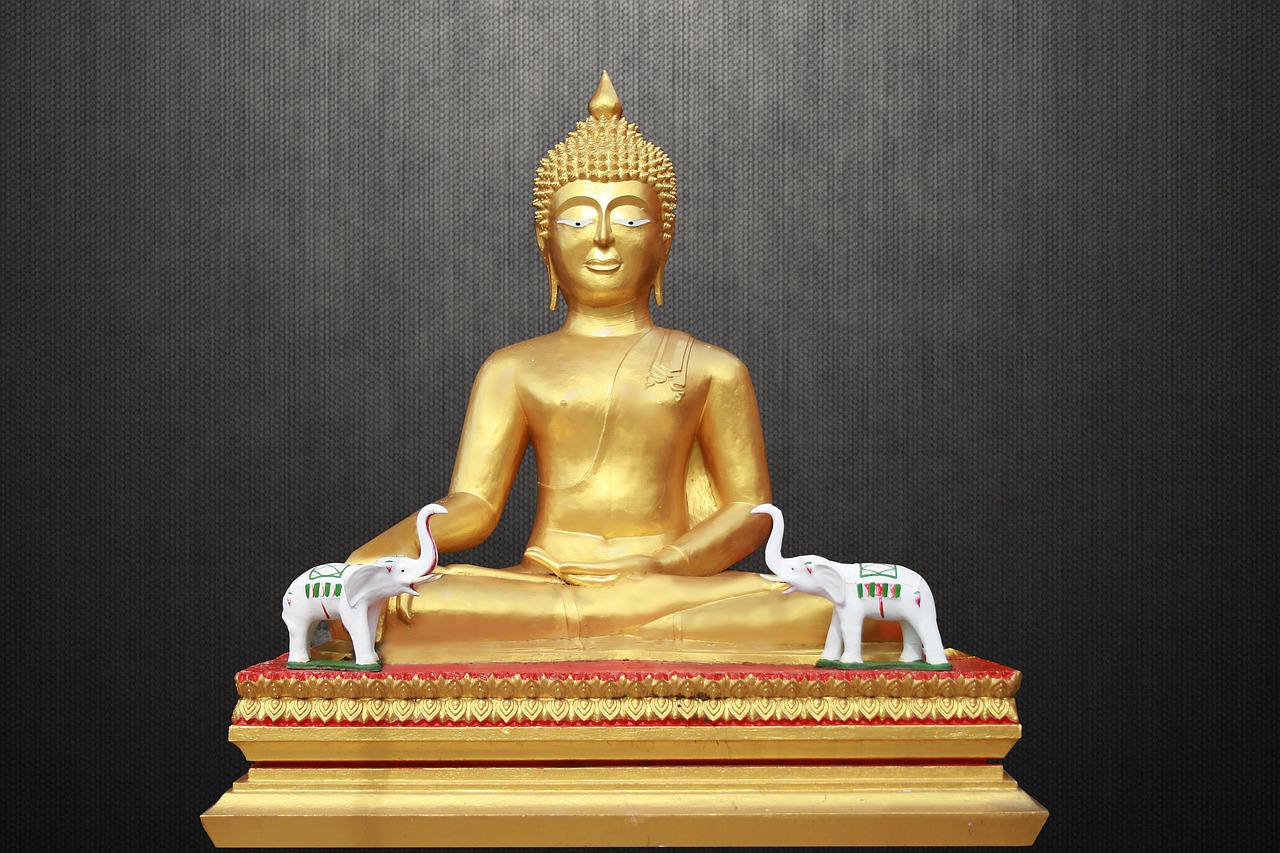 Image - meditating buddha golden buddha zen