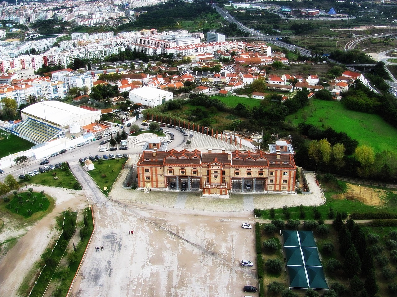 Image - almada building old old building