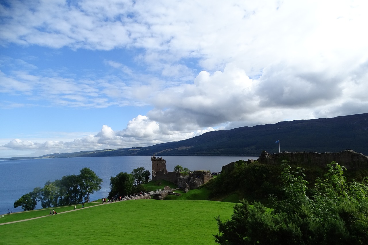 Image - scotland loch ness