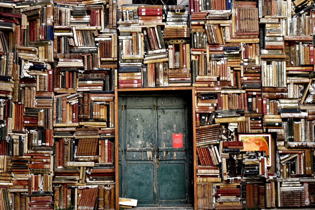 Image - books door entrance italy colors