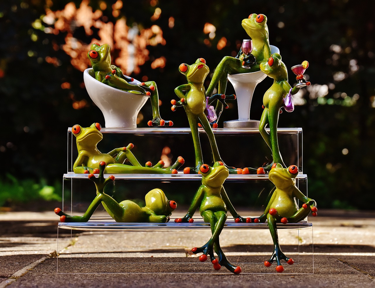 Image - party frogs figures stairs funny