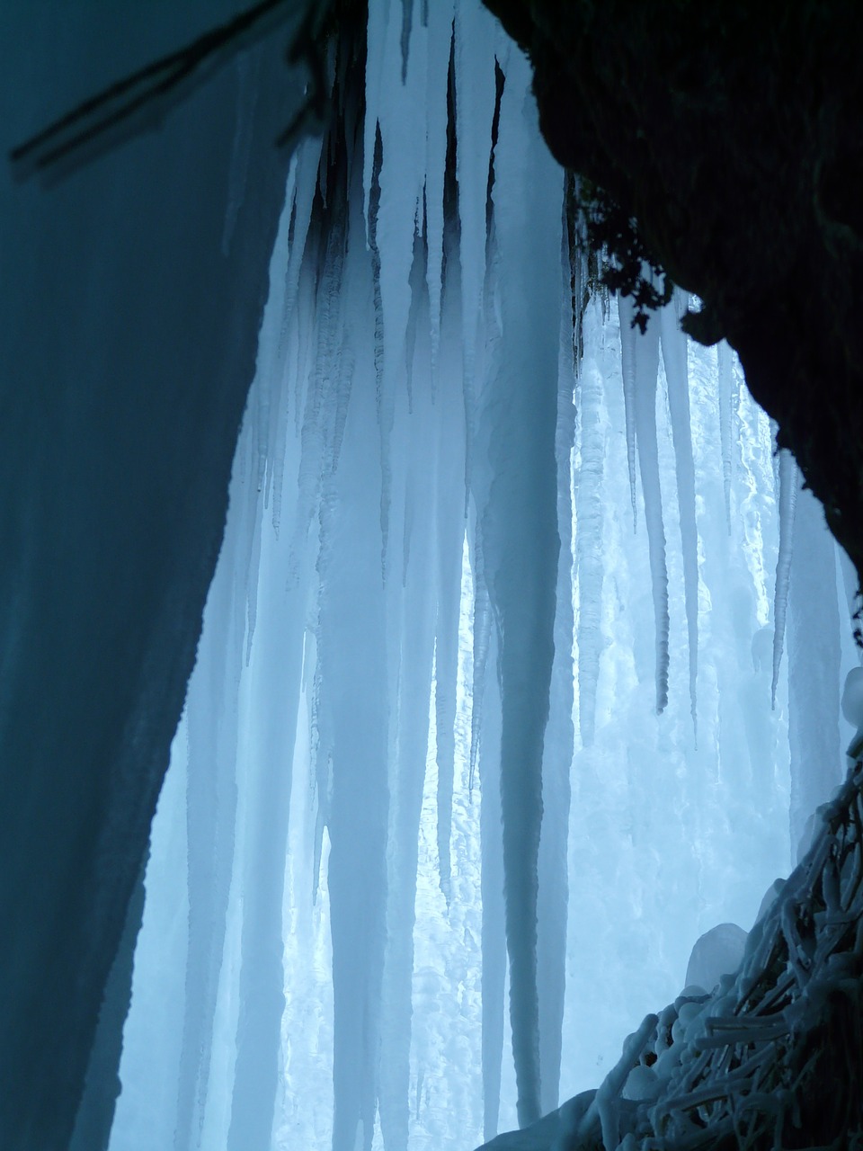 Image - ice cave ice curtain icicle