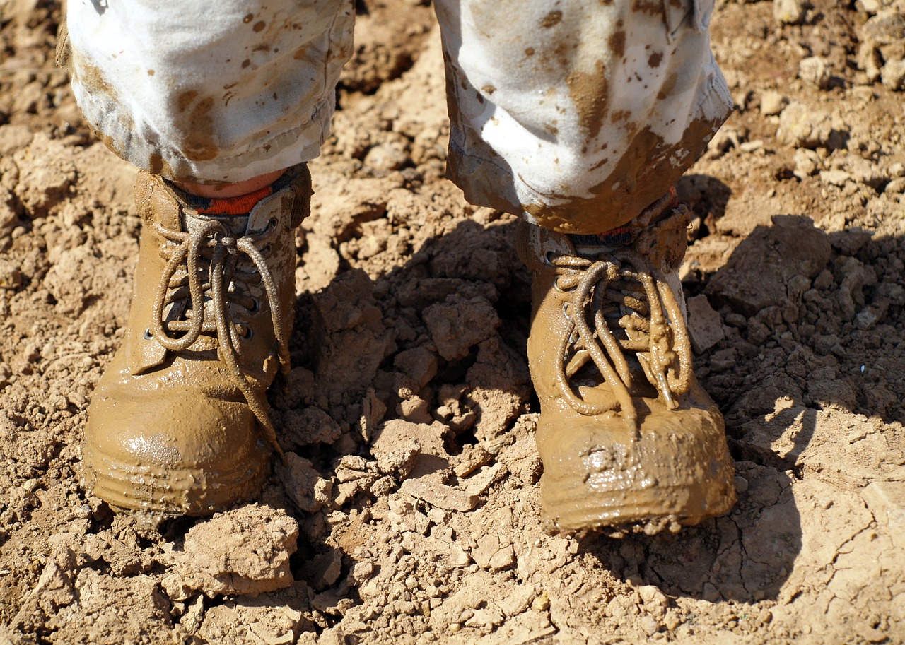 Image - mud footwear hiking