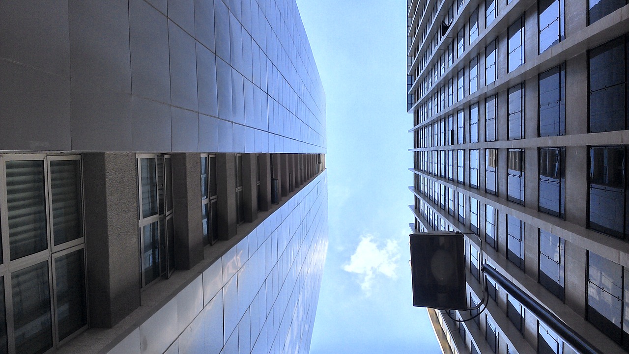 Image - building escorso landscape urban