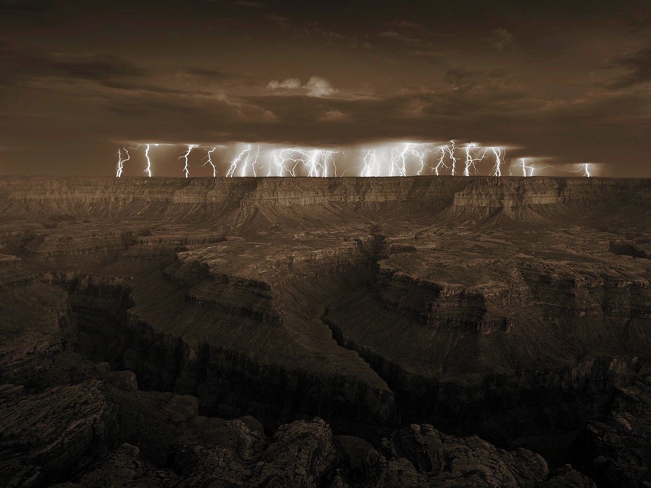 Image - planet brown rays