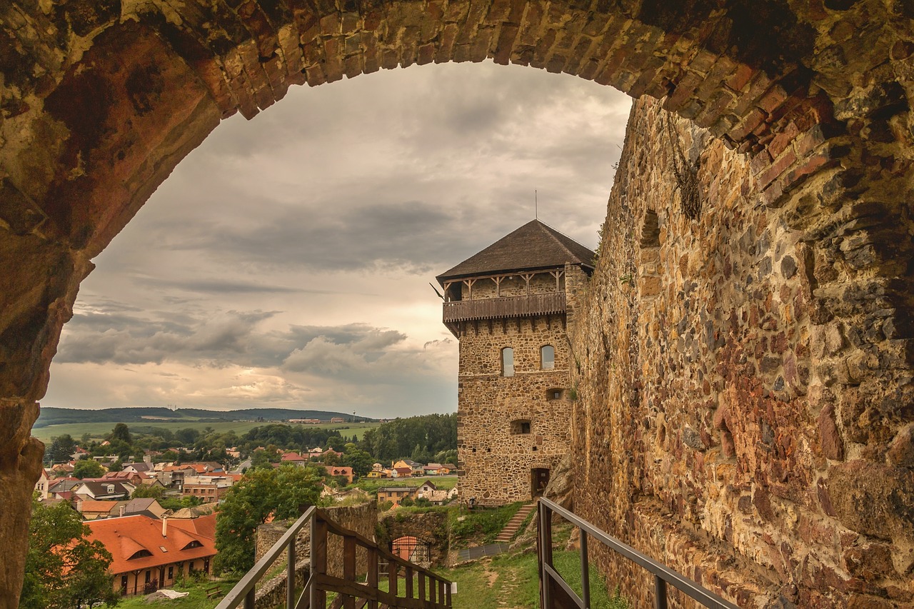 Image - fiľakovo fiľakovský castle