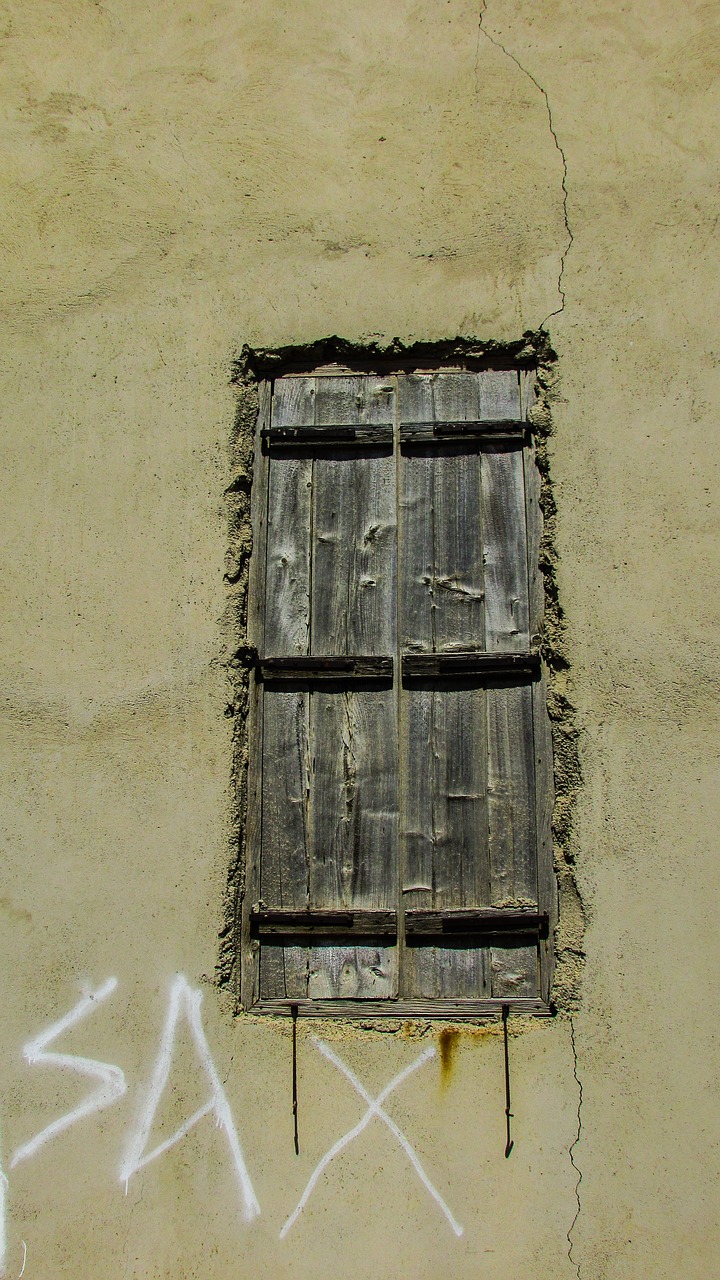 Image - window wooden old aged weathered