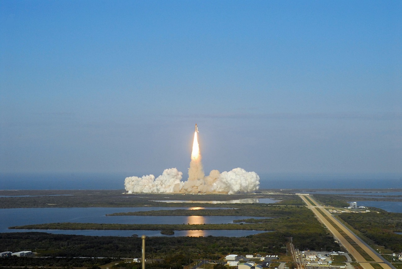 Image - discovery space shuttle launch