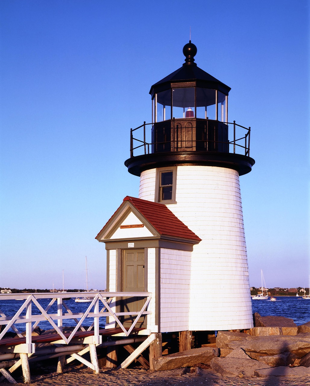 Image - lighthouse tower beacon building