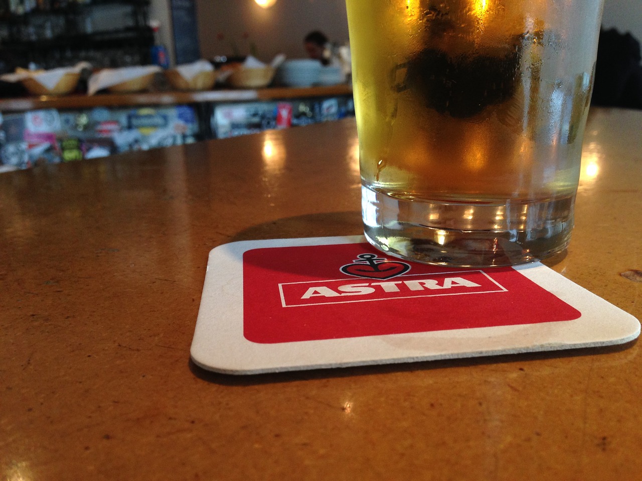 Image - beer astra lid pub bar