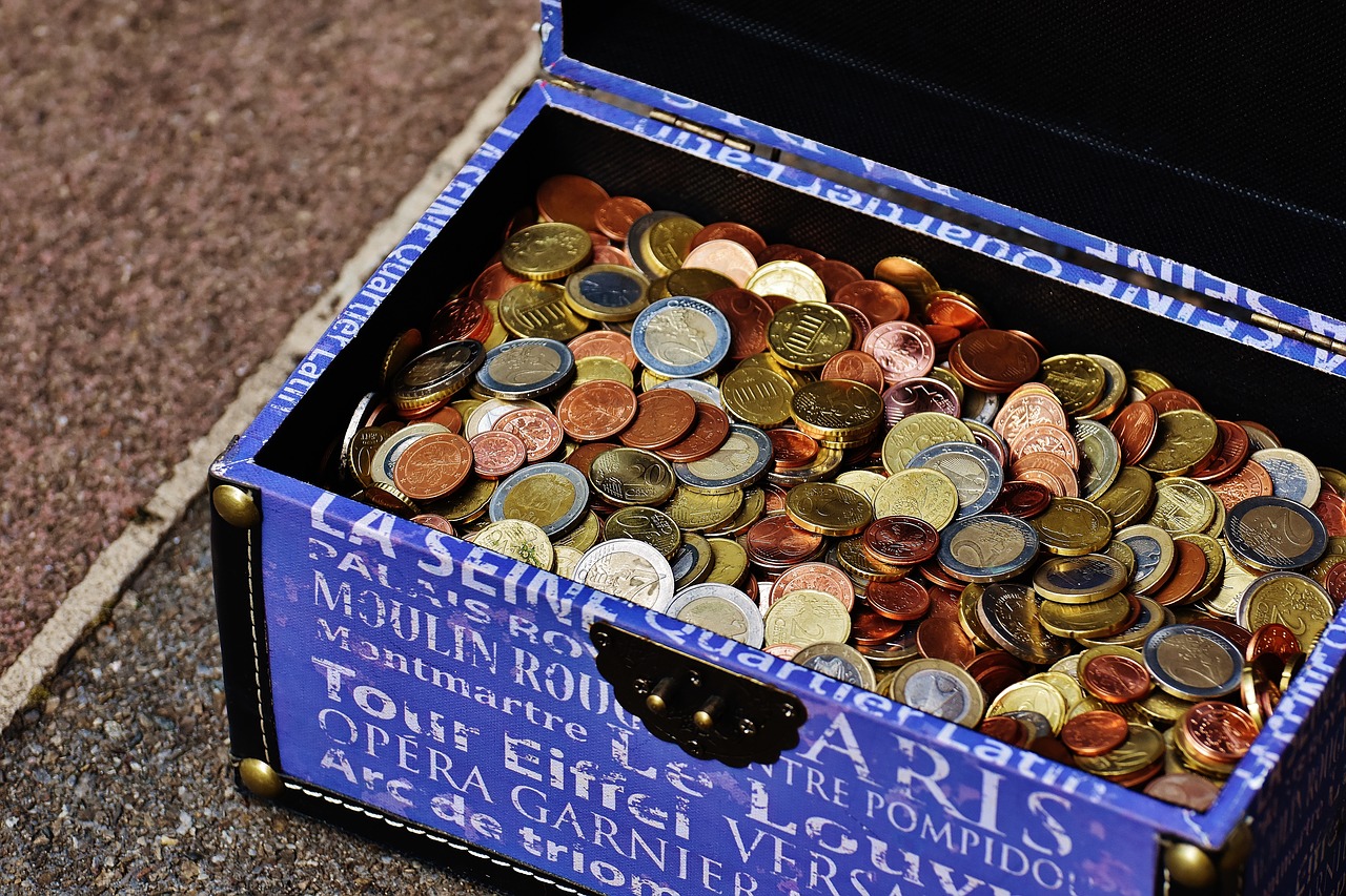 Image - box chest money coins