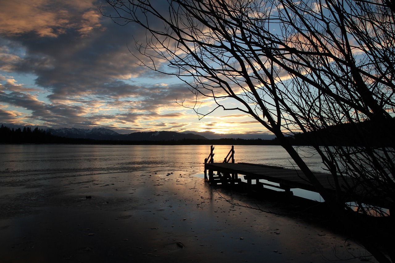 Image - lake web jetty sunset view