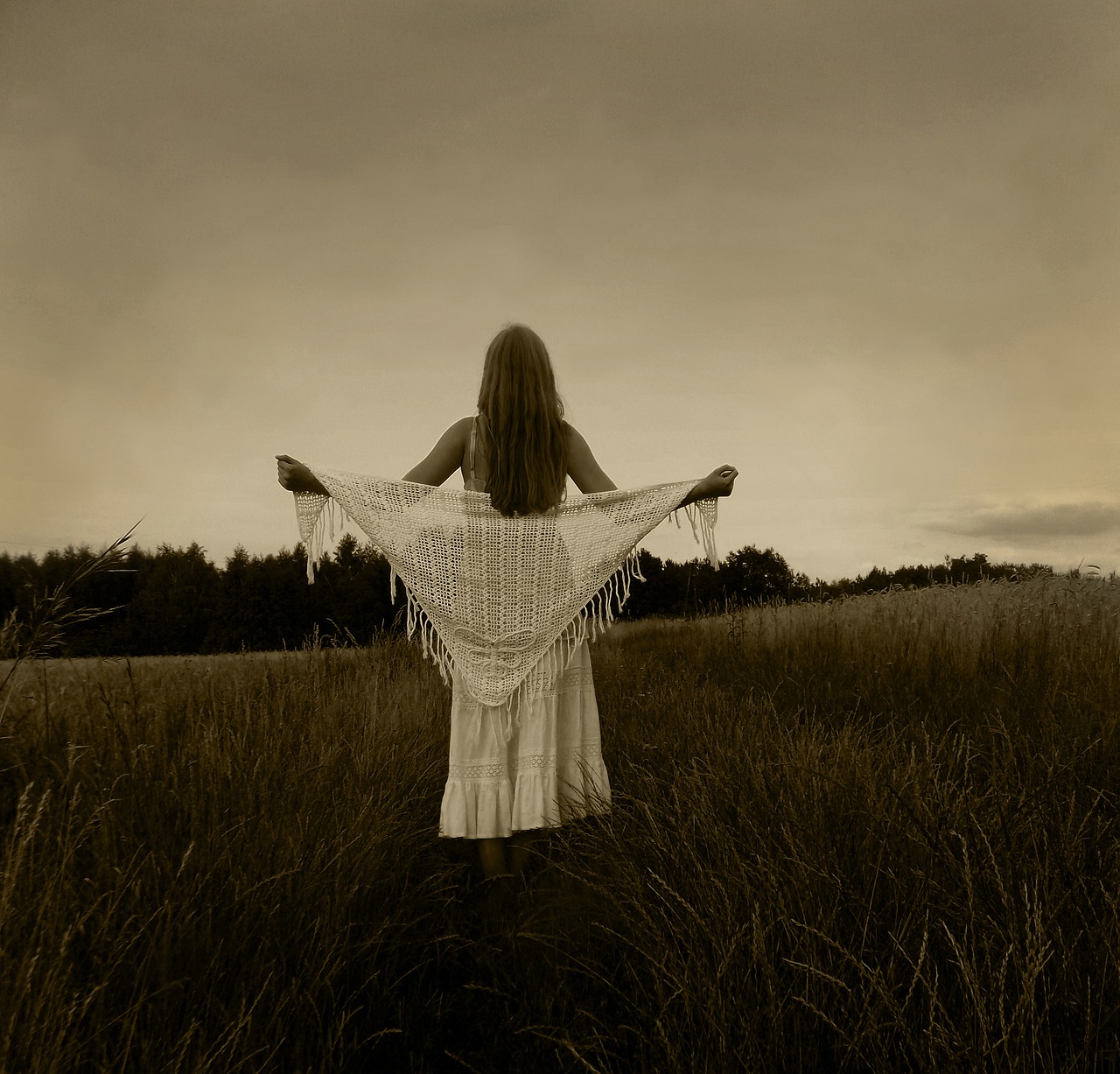 Image - twilight sepia nature pole girl