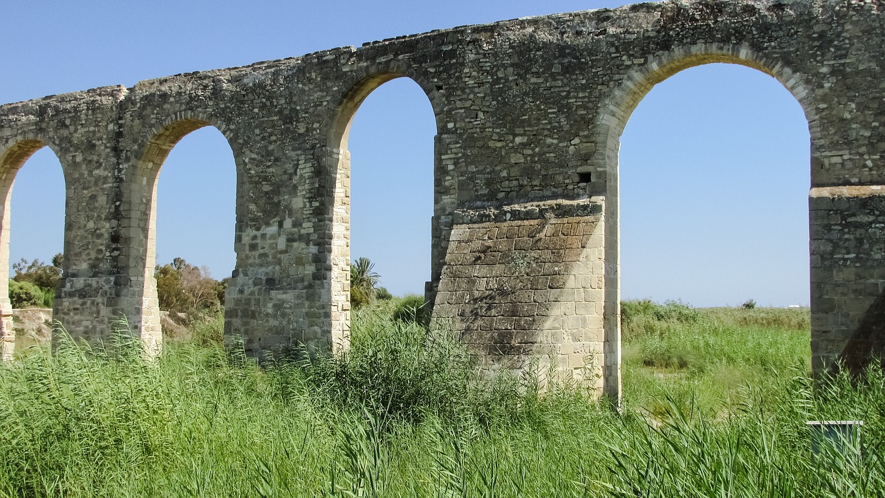 Image - kamares aqueduct aqueduct