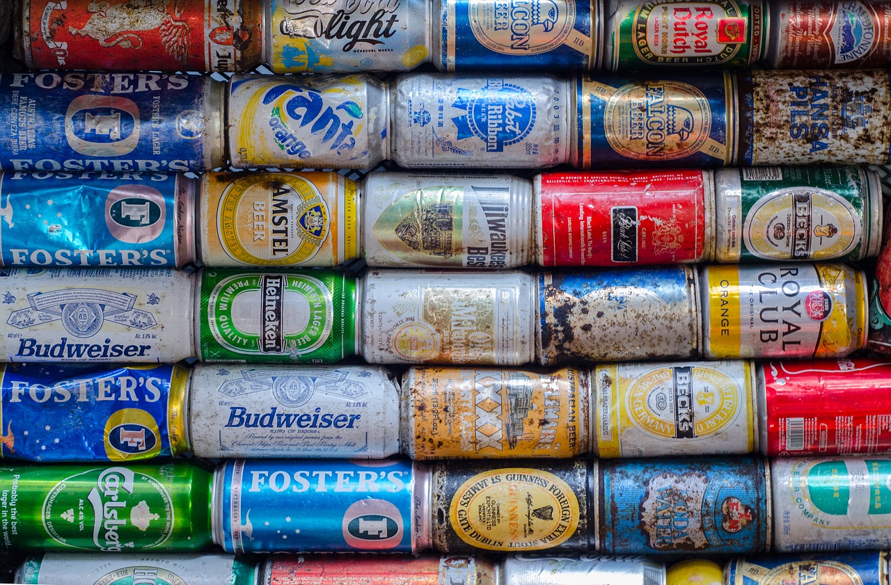 Image - cans drink pollution trash