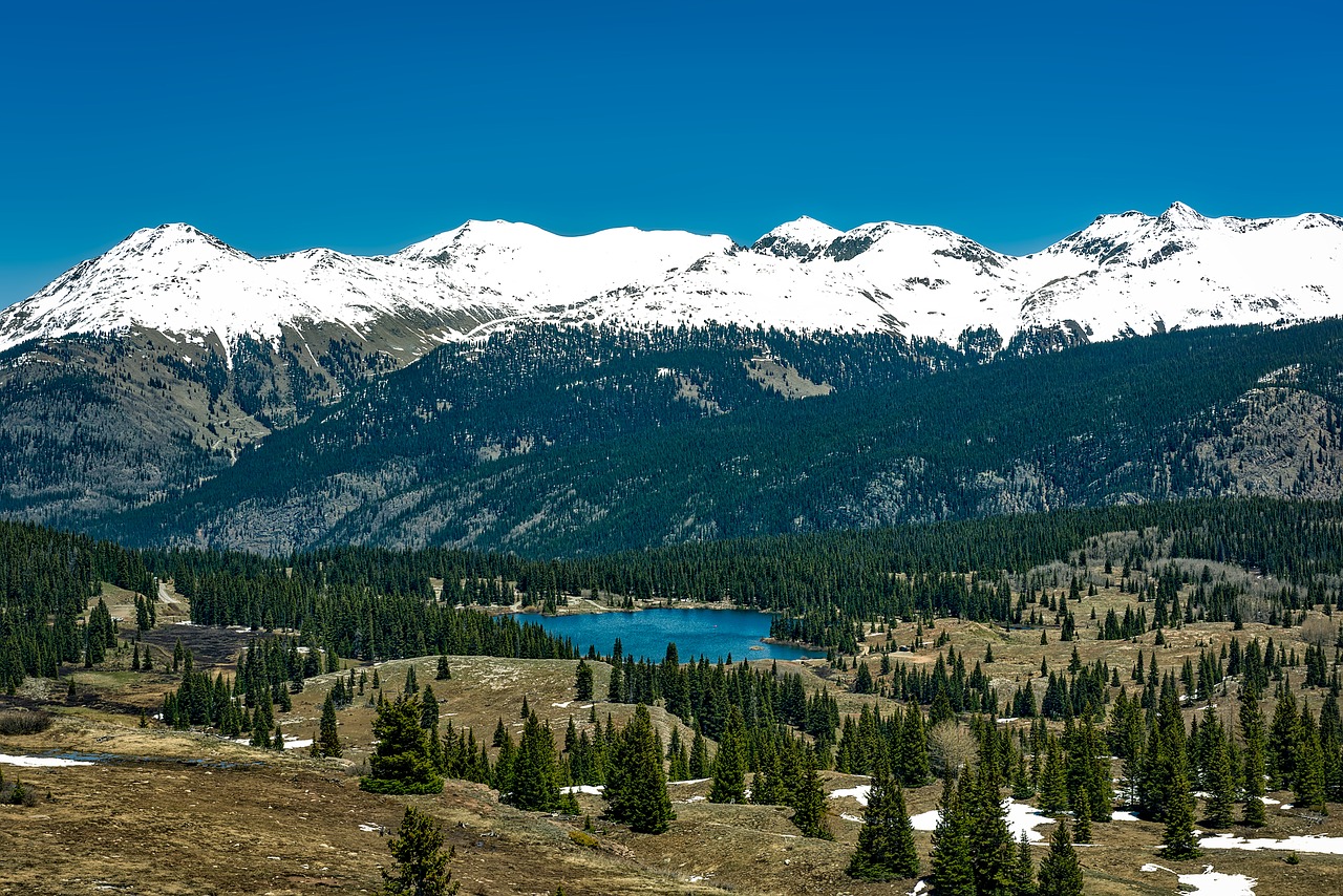 Image - colorado lake molas mountains snow