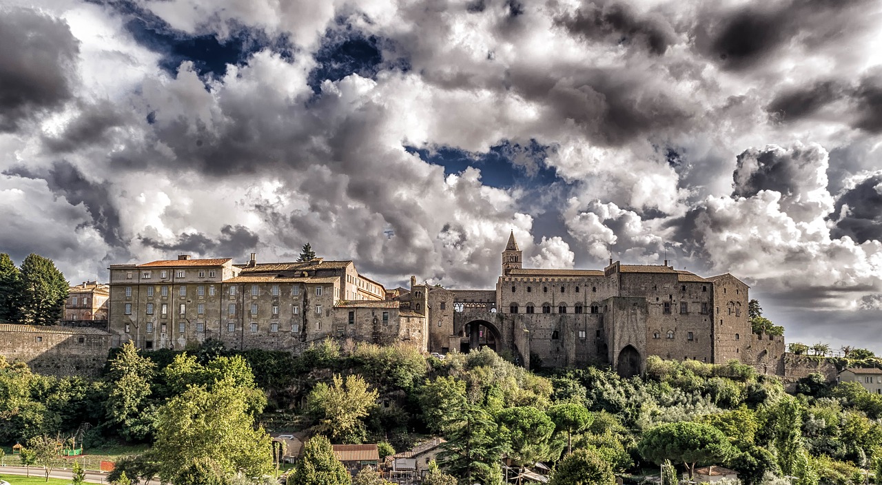 Image - middle ages castle fortress italy