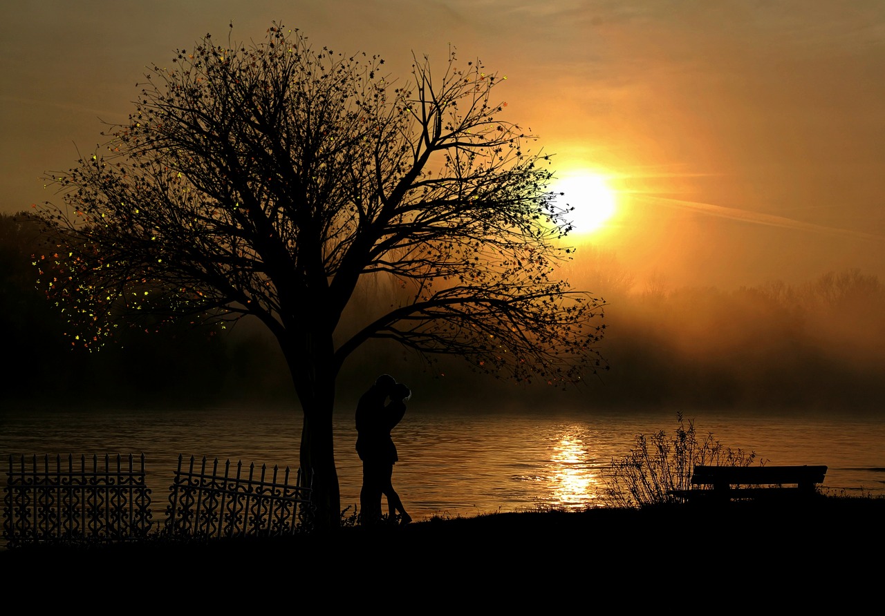 Image - lovers pair love sunset romance