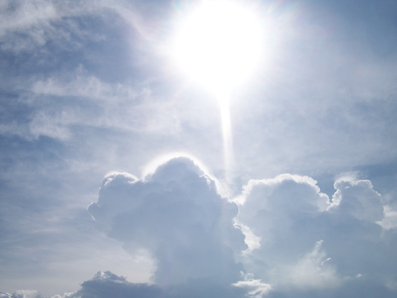 Image - sun light sky cloud cloudy bright