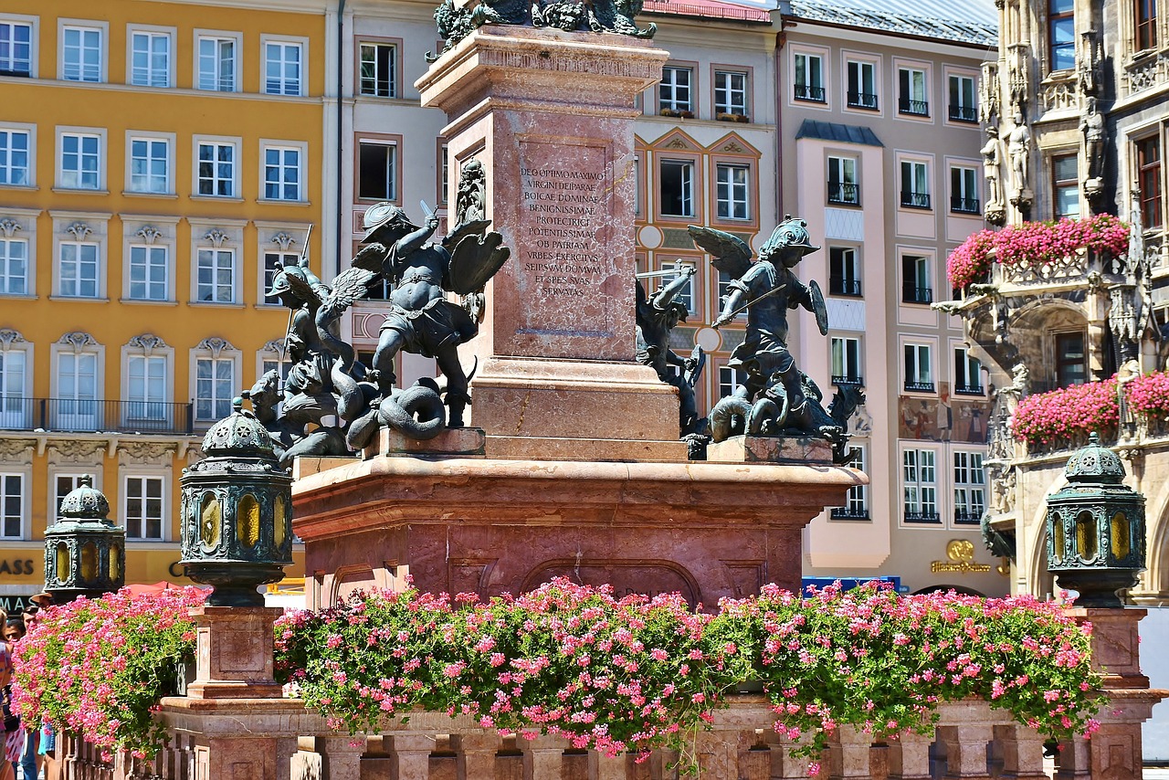 Image - marienplatz munich marian column