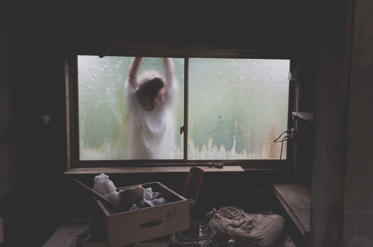 Image - window barn attic
