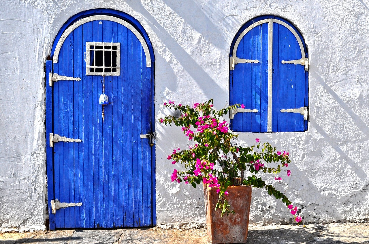 Image - bodrum house the door blue