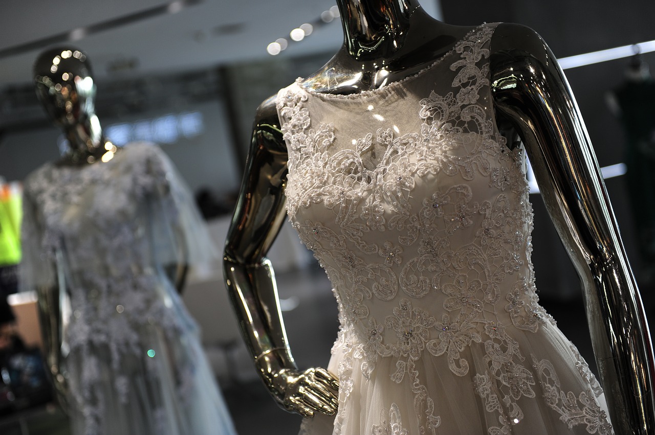 Image - luxury exhibition high set wedding
