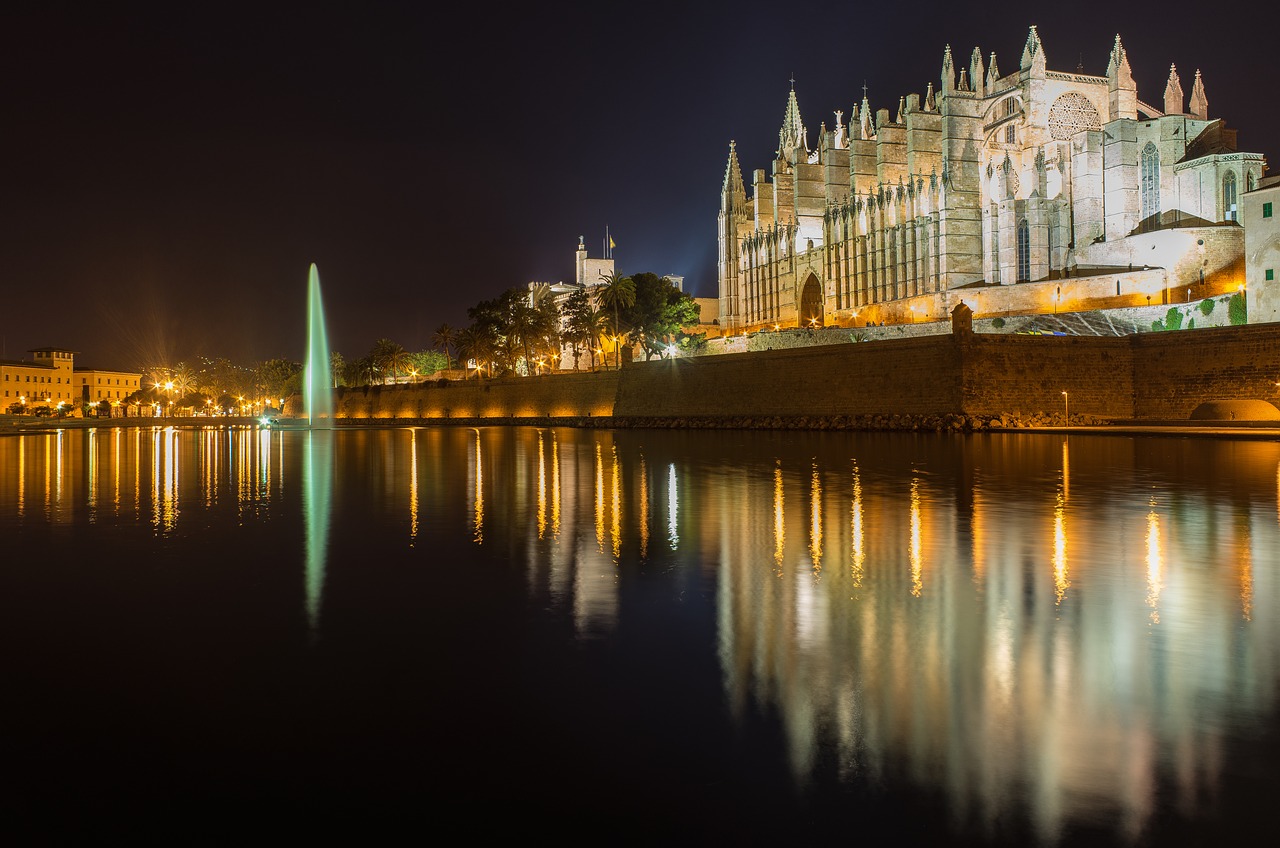 Image - mallorca palma cathedral church