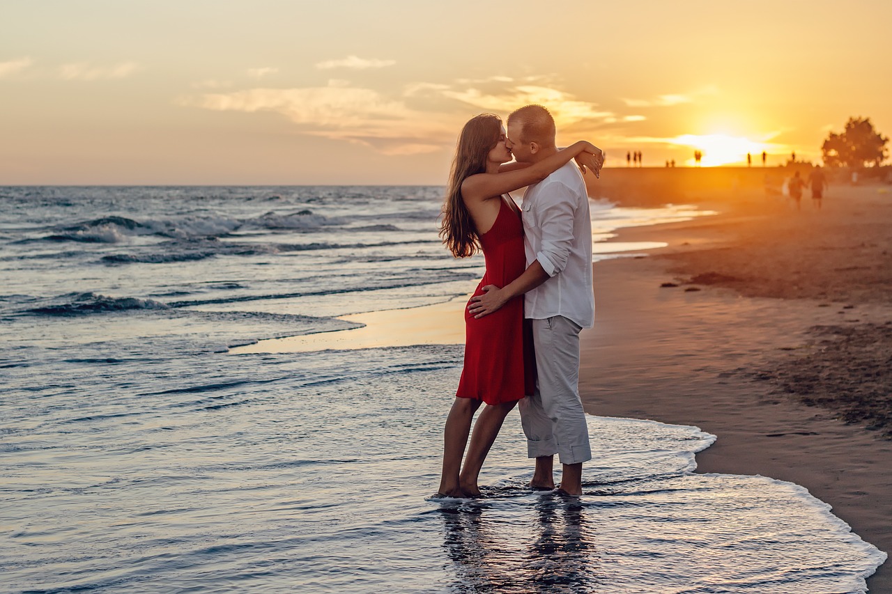 Image - a couple of young couple love kiss