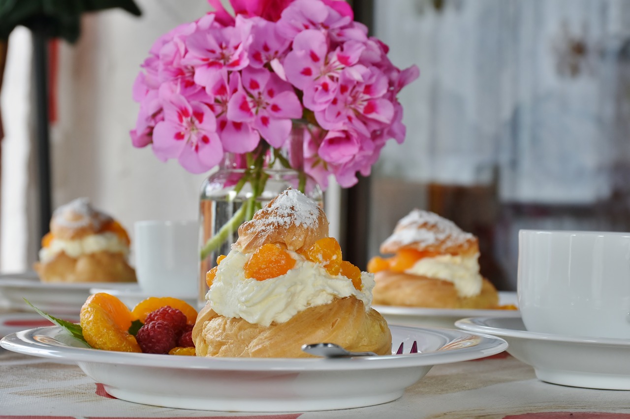 Image - cream puff pastries bake