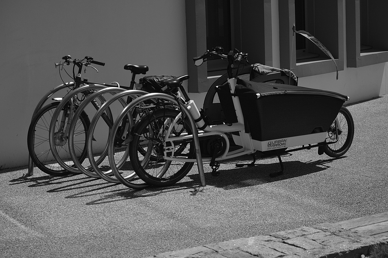 Image - bikes bicycles two wheels city