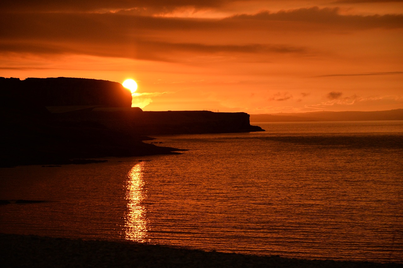 Image - anglesey penmon point sunset