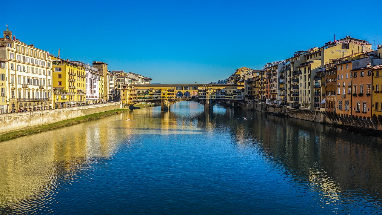 Image - florence ponte vecchio bridge italy