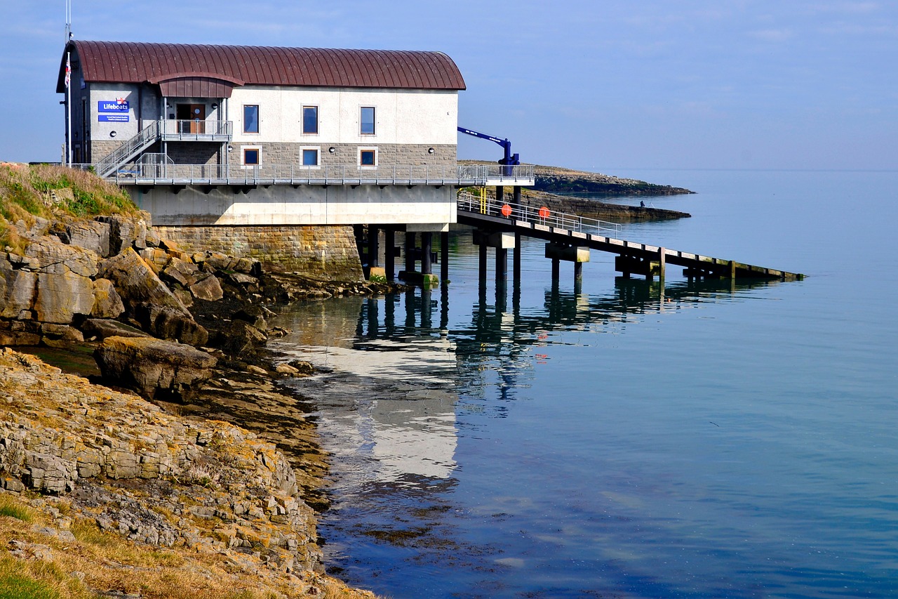 Image - moelfre lifeboat station