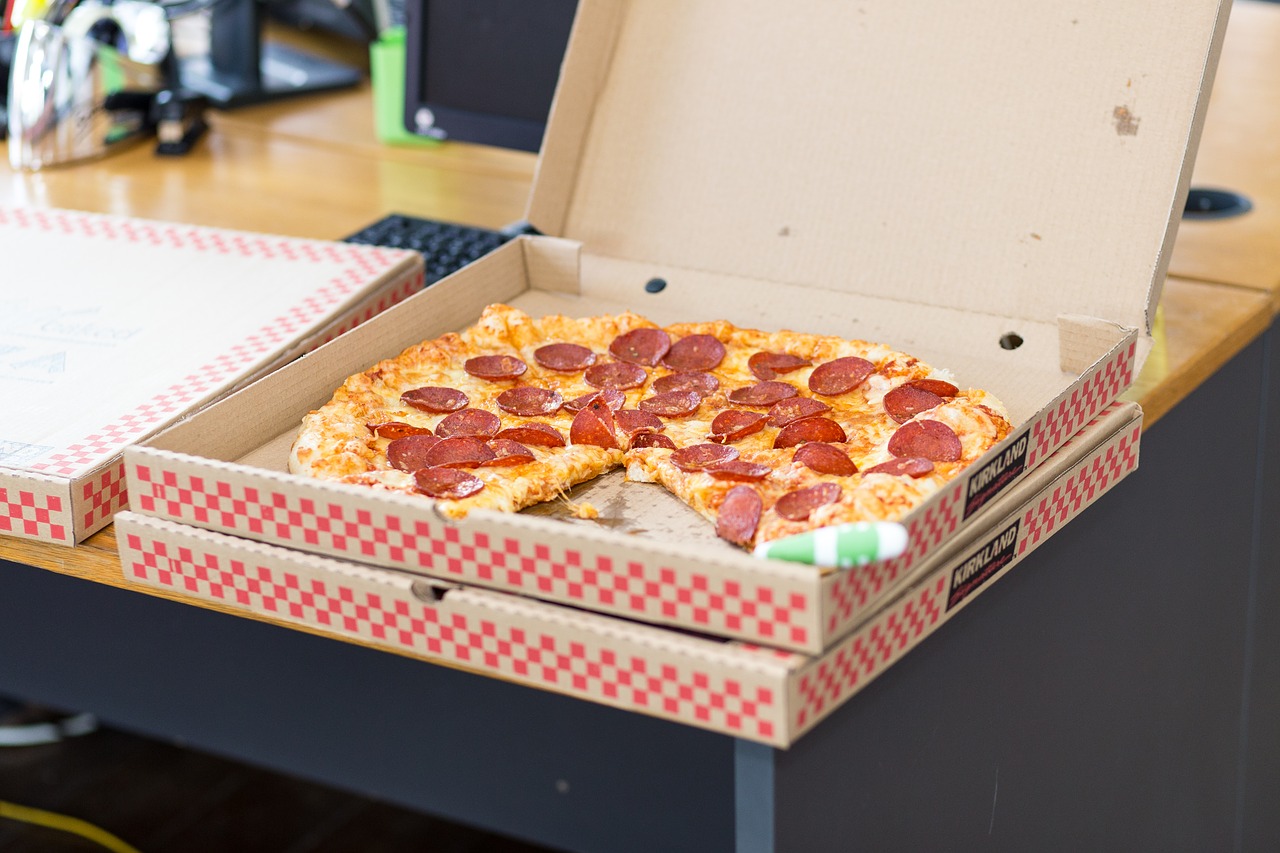 Image - pizza food takeout box pepperoni