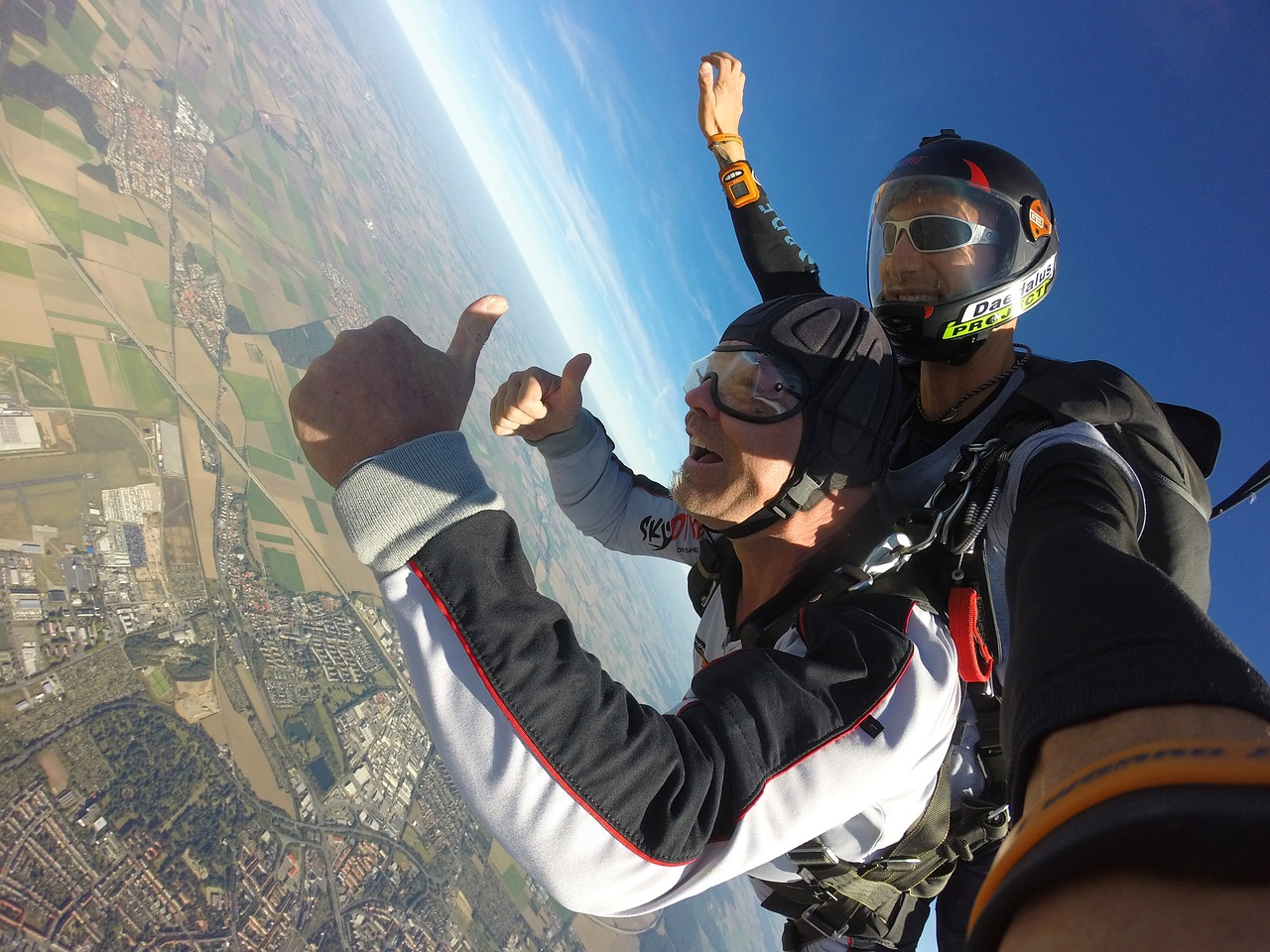 Image - parachute tandem skydive sport