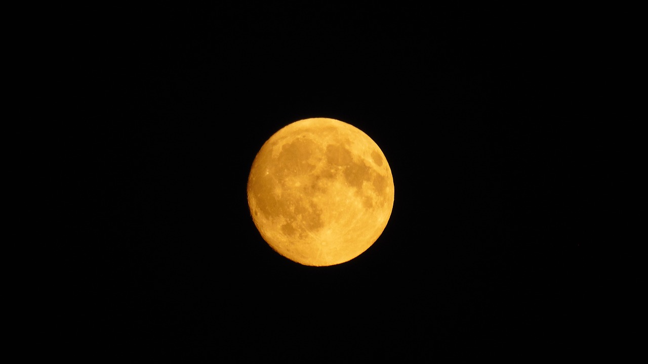 Image - month nearly full moon orange