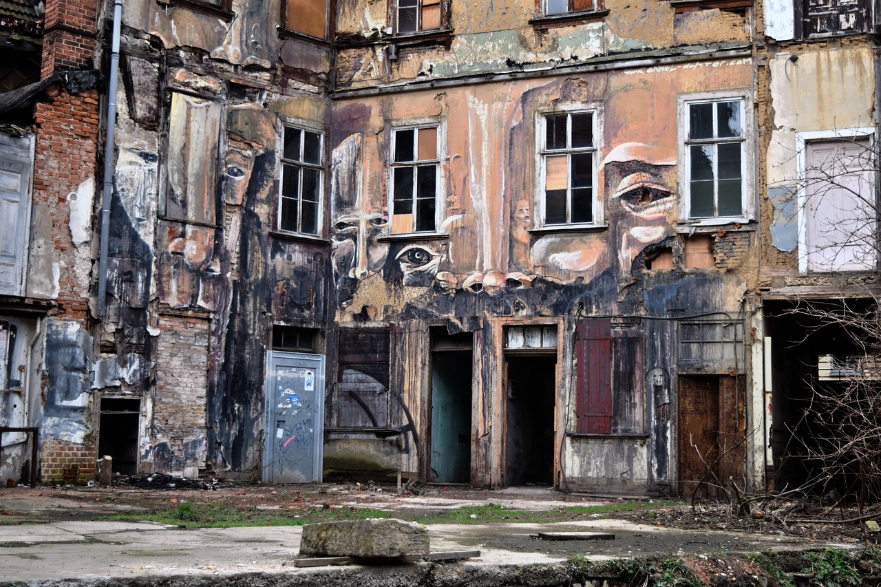 Image - erfurt demolished house grafitti