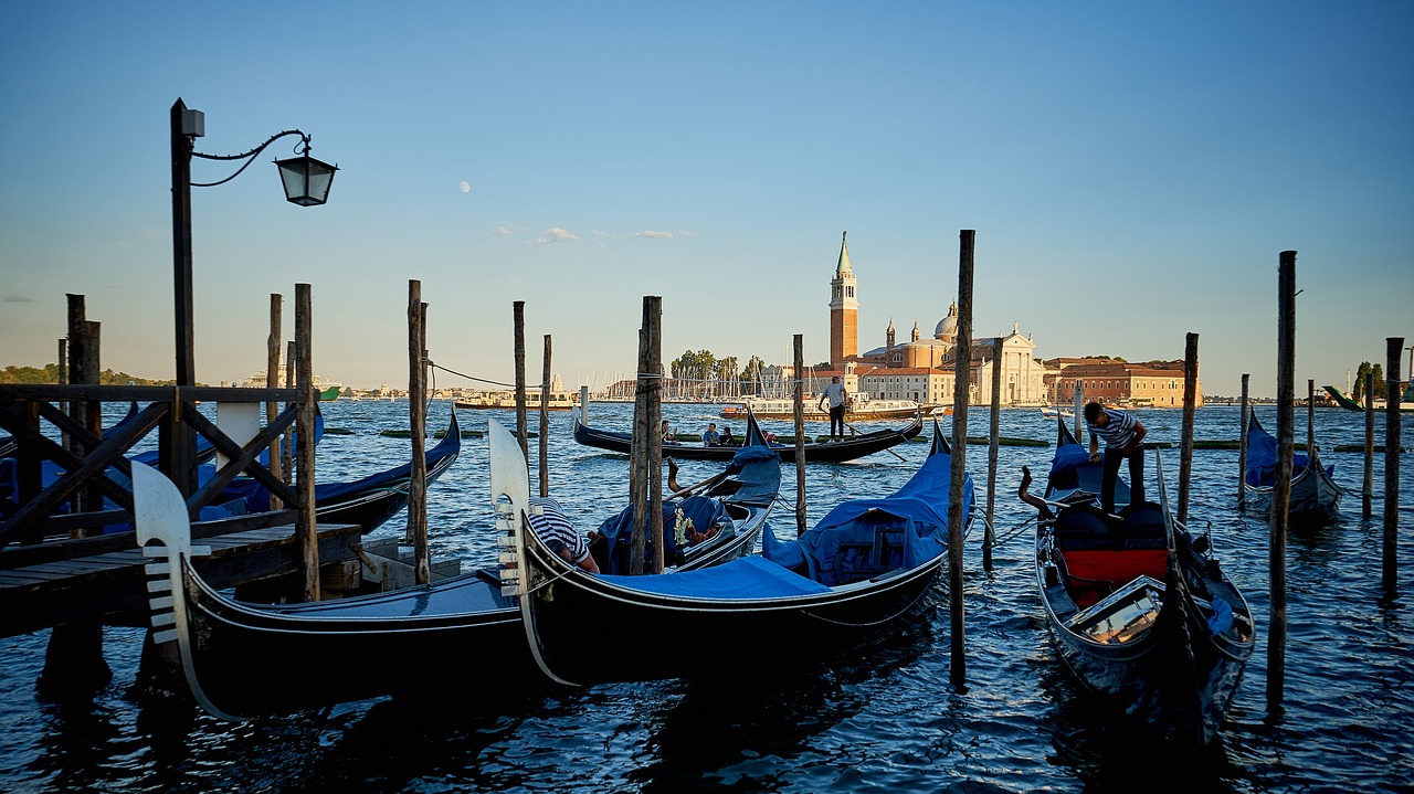 Image - venice grand canal water boats