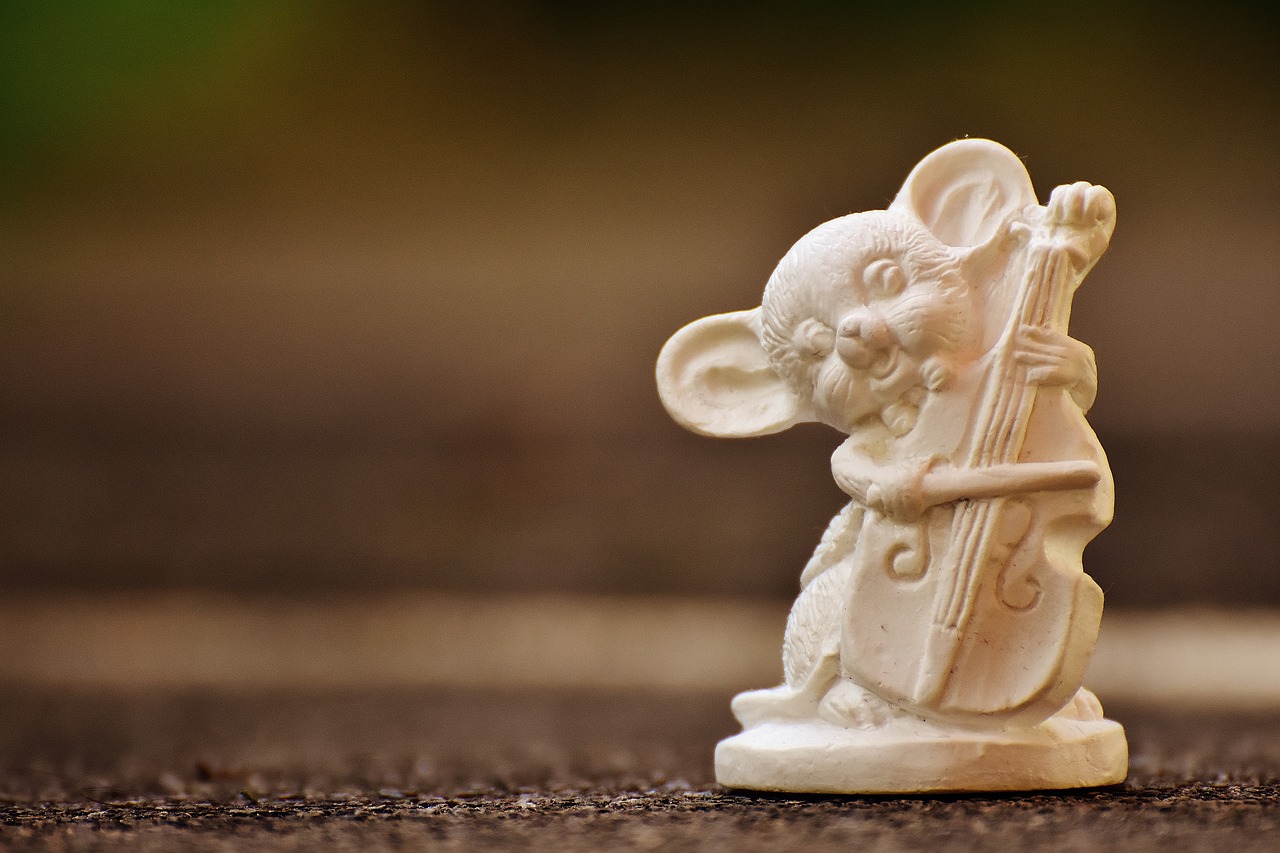 Image - mouse gypsum blank unpainted music