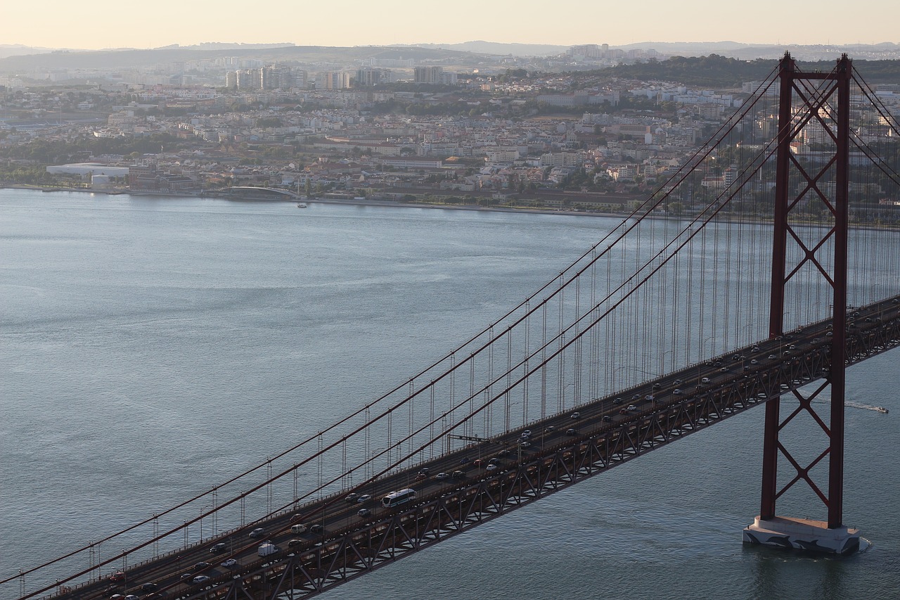 Image - bridge april 25 lisbon