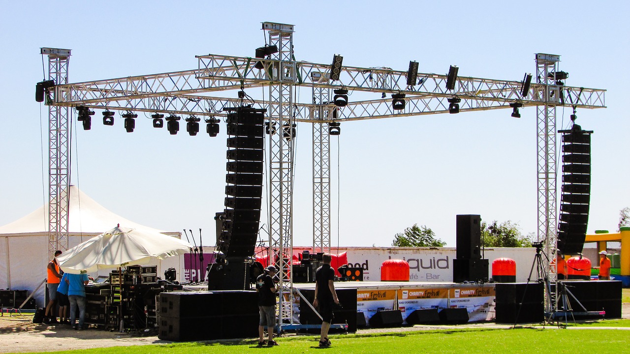 Image - stage concert equipment crew staff