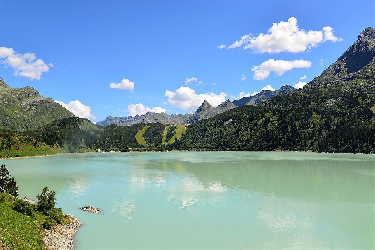 Image - lake mountains panorama mirroring