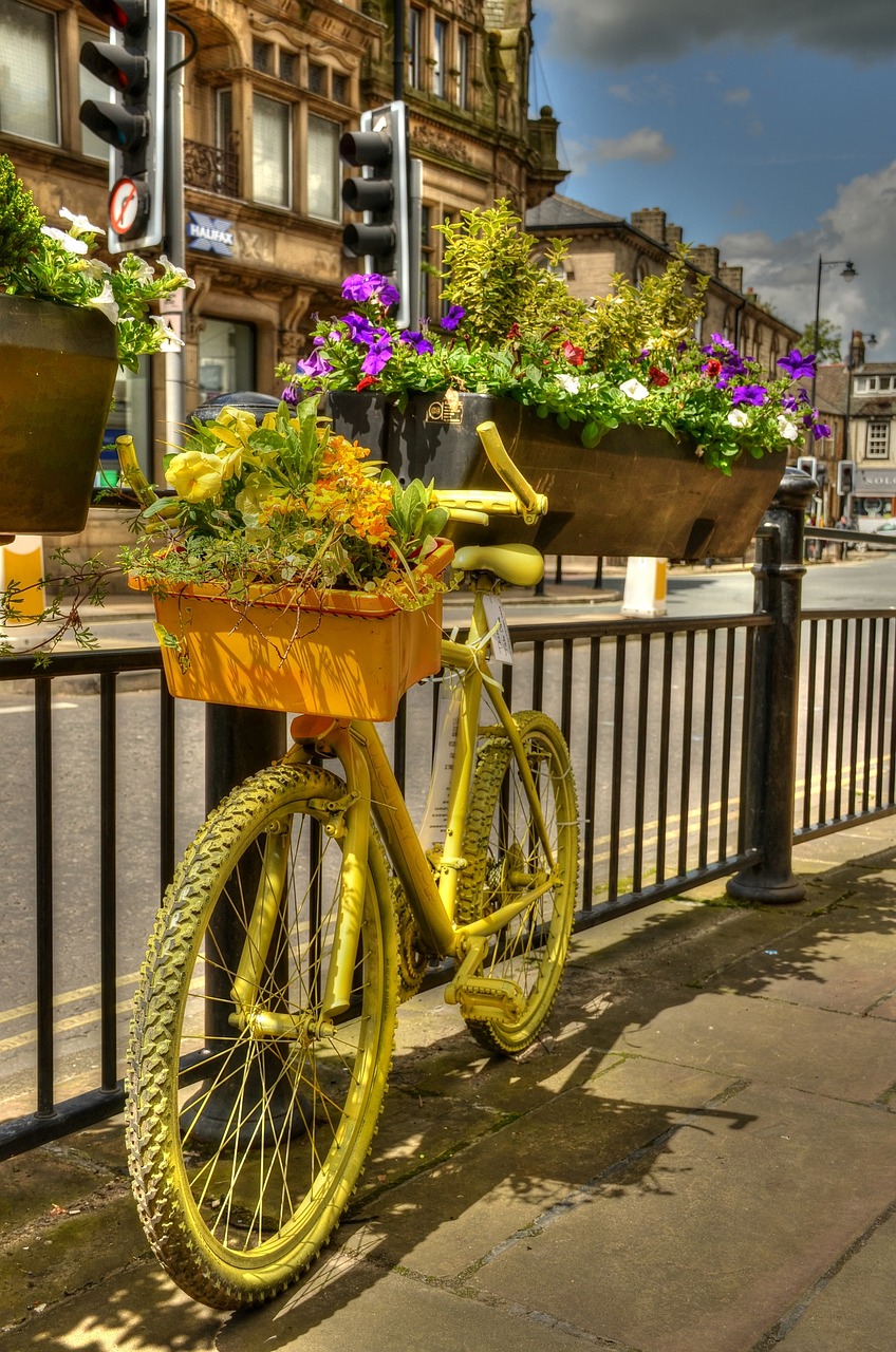 Image - bicycle flower box floral display