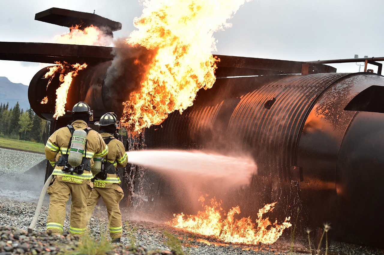 Image - firefighters training live fire