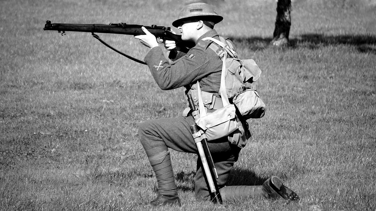 Image - soldier gun military army war