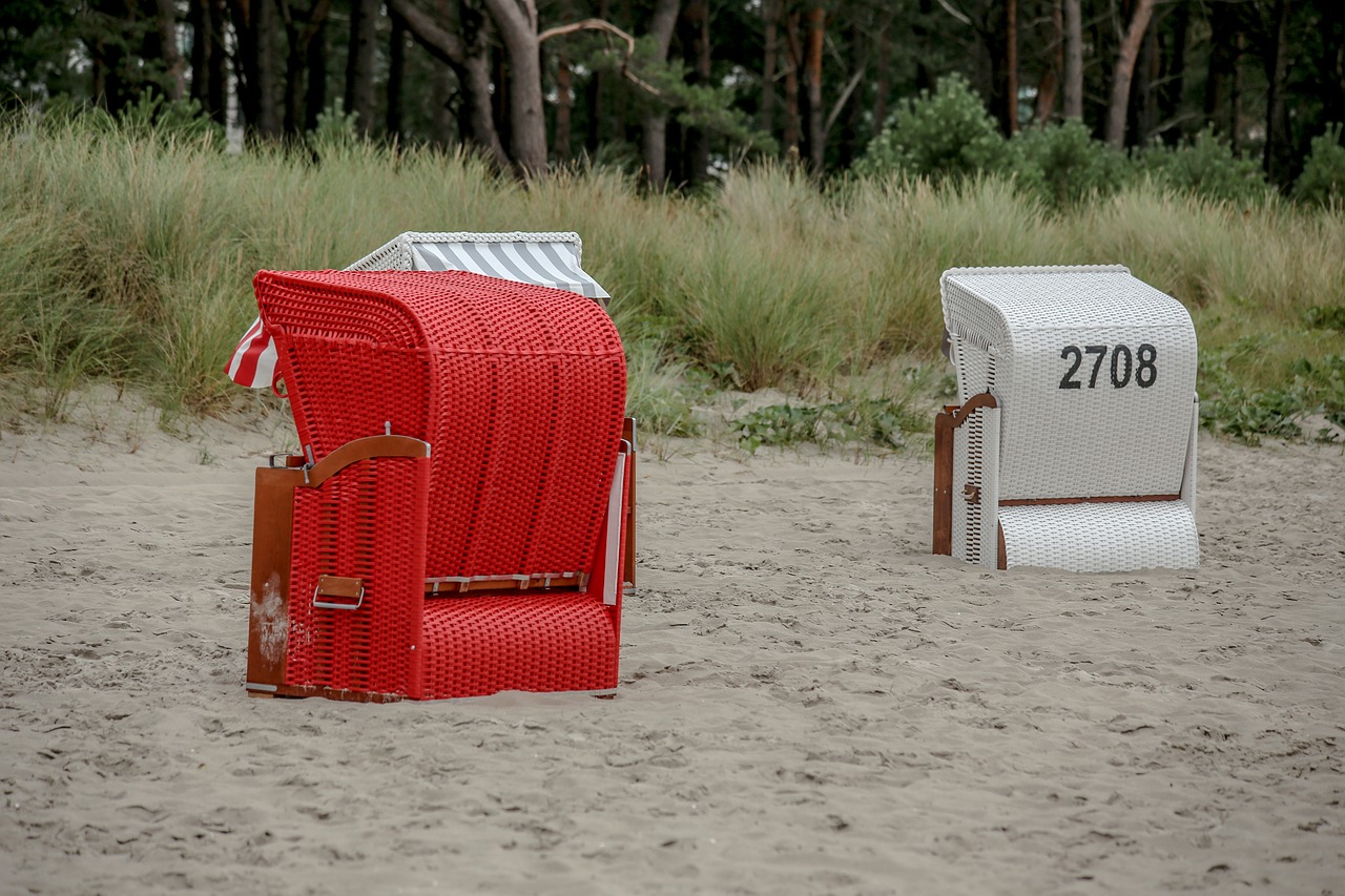 Image - beach chair beach baltic sea red