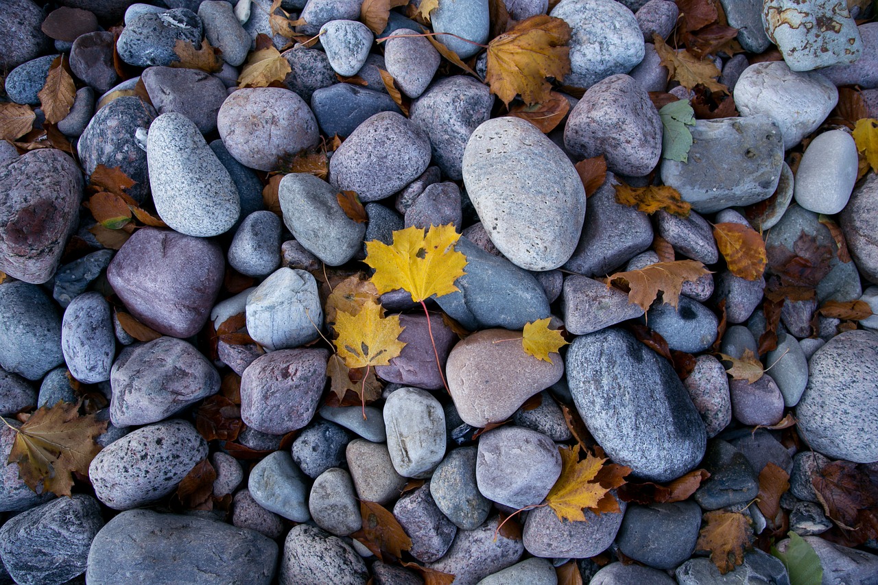 Image - stones beach stone beach autumn