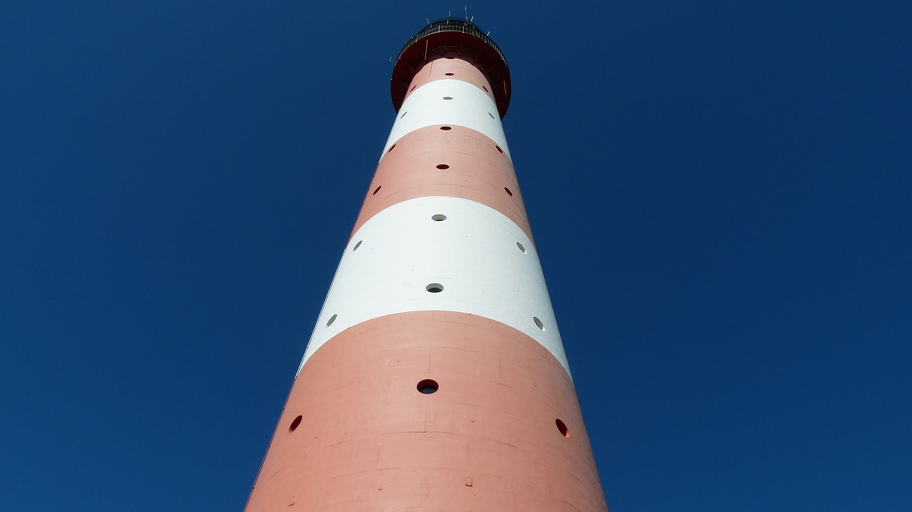 Image - lighthouse sky holiday north sea