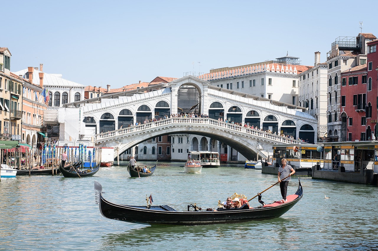 Image - venice canale grande rialto bridge